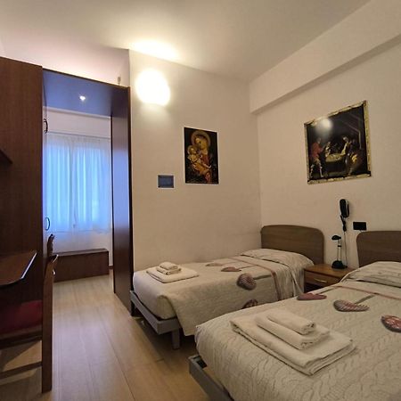 Hotel Ospitalità San Tommaso d'Aquino à Bologne Extérieur photo