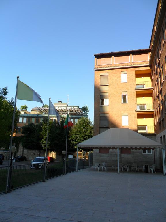 Hotel Ospitalità San Tommaso d'Aquino à Bologne Extérieur photo