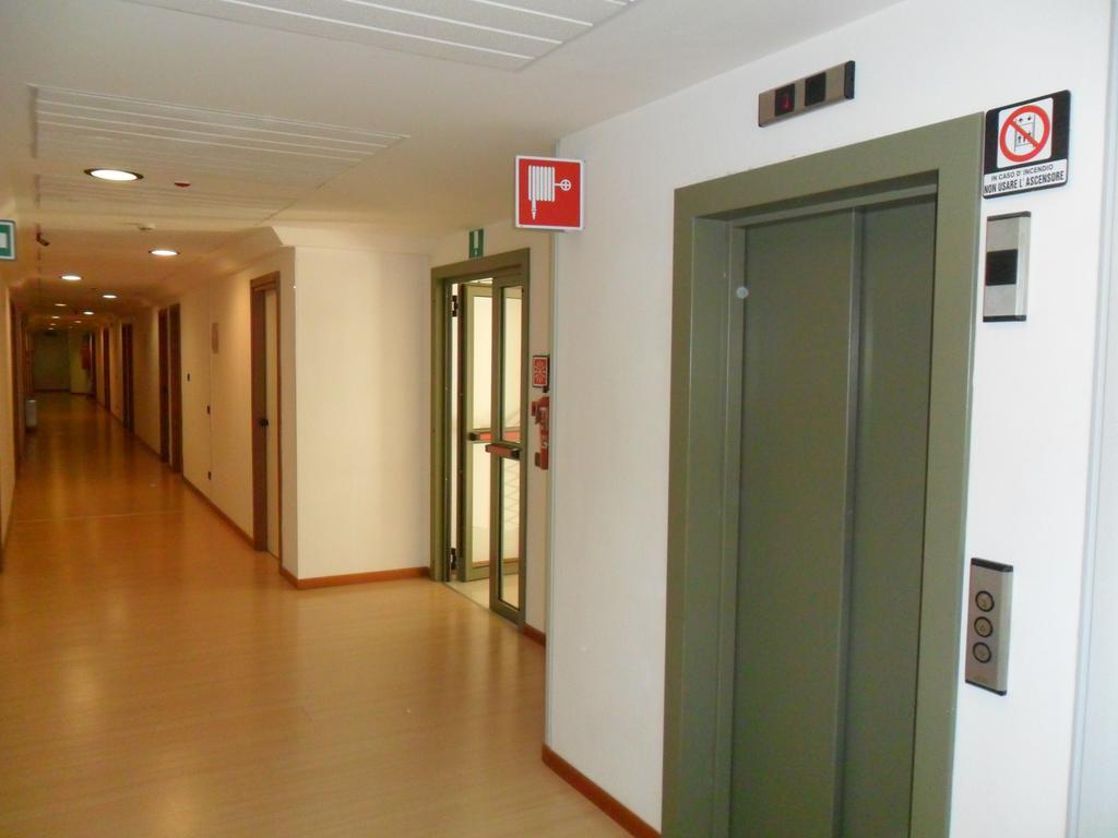 Hotel Ospitalità San Tommaso d'Aquino à Bologne Extérieur photo