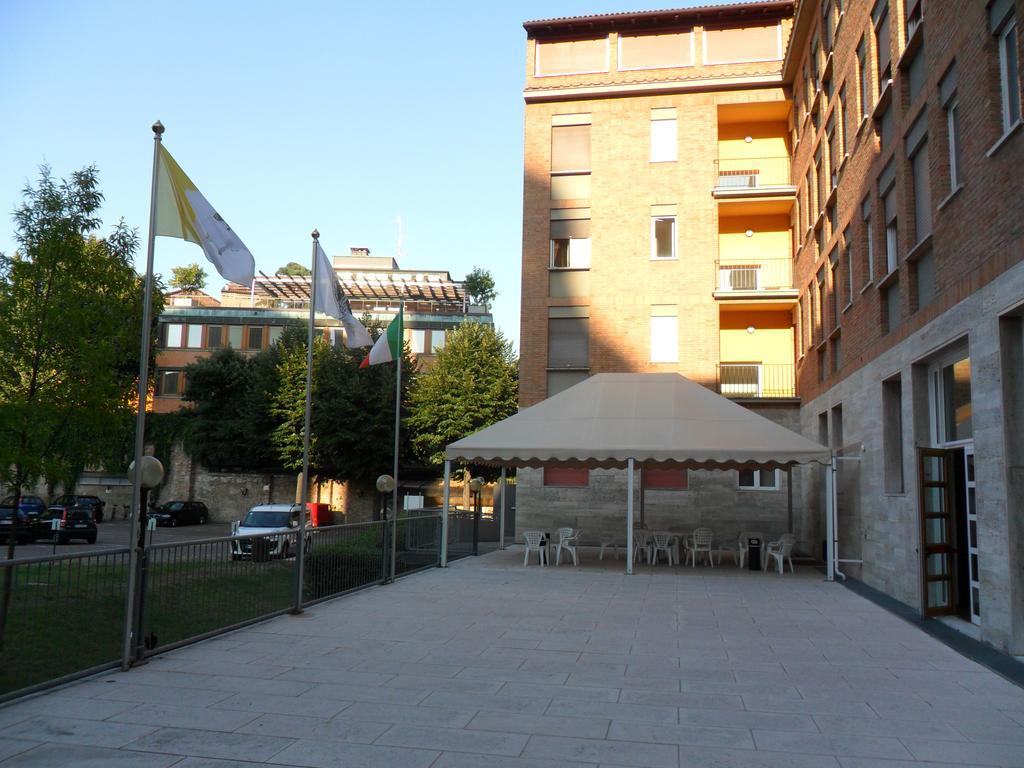 Hotel Ospitalità San Tommaso d'Aquino à Bologne Extérieur photo