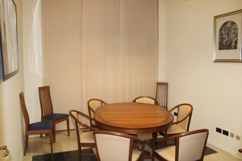 Hotel Ospitalità San Tommaso d'Aquino à Bologne Extérieur photo